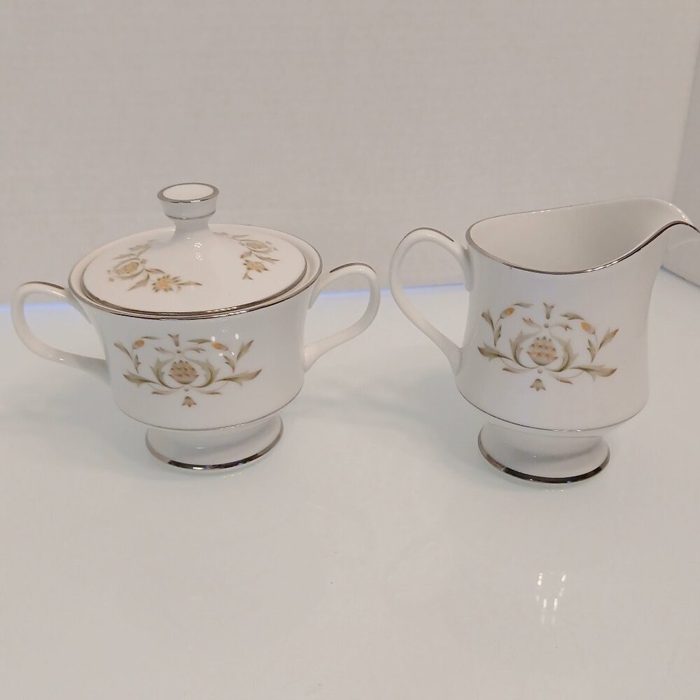 Vintage Sango China SORRENTO 3721 Cream And  Sugar Bowl Set With Lid Gold Trim